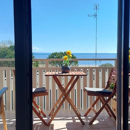 Seaview Beach Front Grado Pineta Andromeda Exterior photo